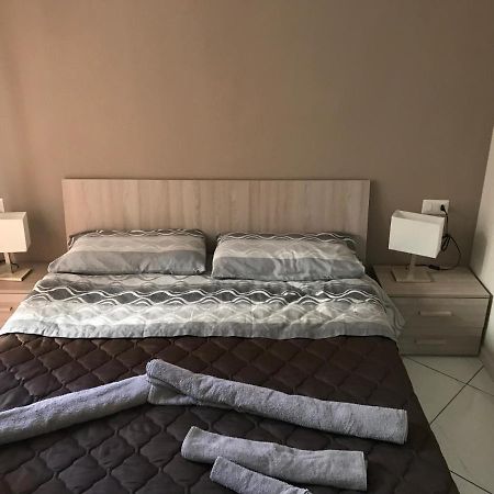 לינה וארוחת בוקר נאפולי Mignone Luxury House מראה חיצוני תמונה