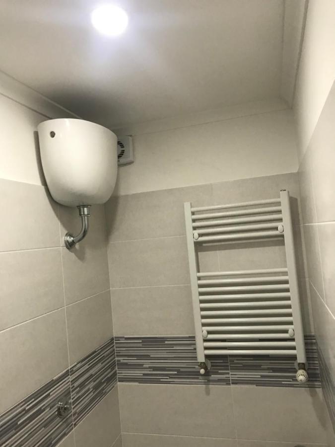 לינה וארוחת בוקר נאפולי Mignone Luxury House מראה חיצוני תמונה
