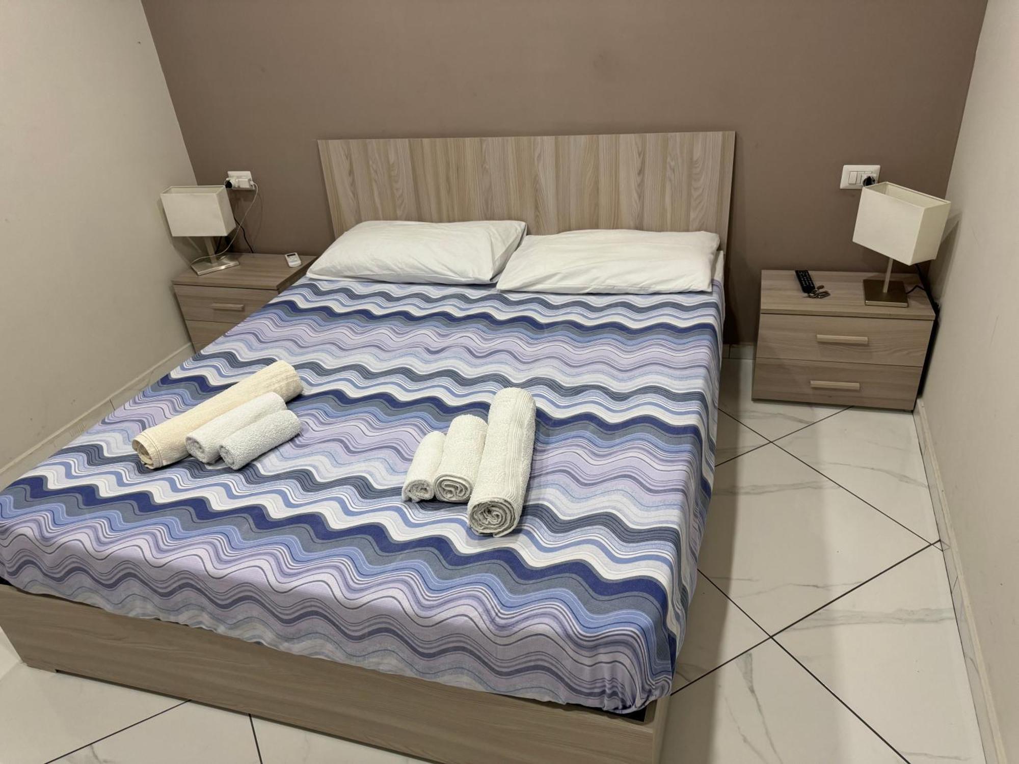 לינה וארוחת בוקר נאפולי Mignone Luxury House מראה חיצוני תמונה